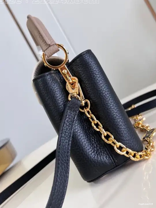 LOUIS VUITTON CAPUCINES MINI-21*14*8CM 0405